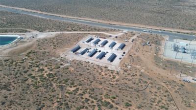 Large scale mining farm utilizing immersion cooling systems