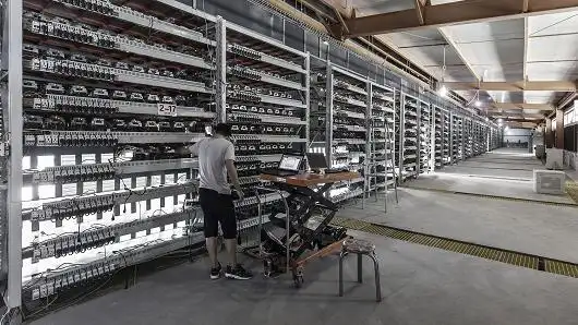 Cutting-edge UK mining rig setup showcasing ASIC and GPU components in action